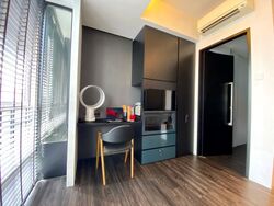 UE Square (D9), Apartment #546631571
